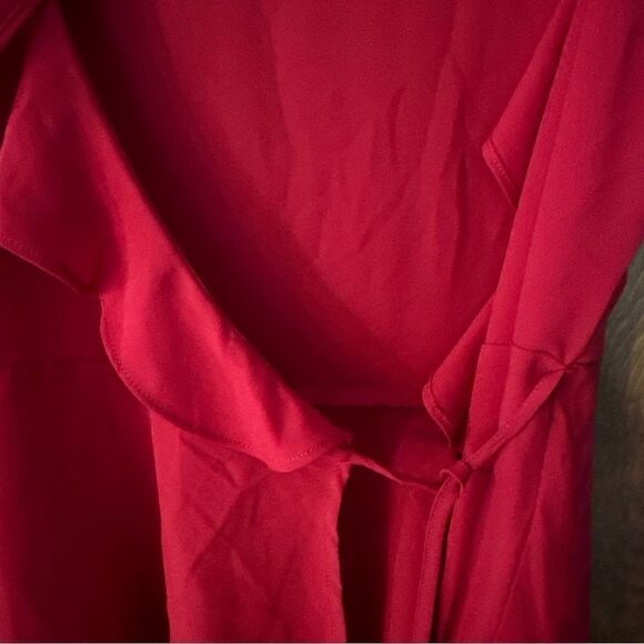 Forever 21 Woven Red Top Size Medium New - Picture 6 of 6